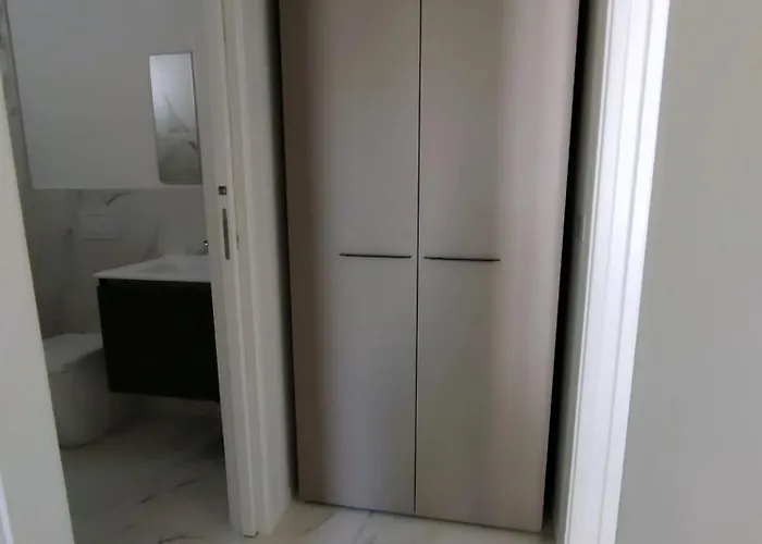 Super Modern Flat With Large Balcony In Appartement Bibione
